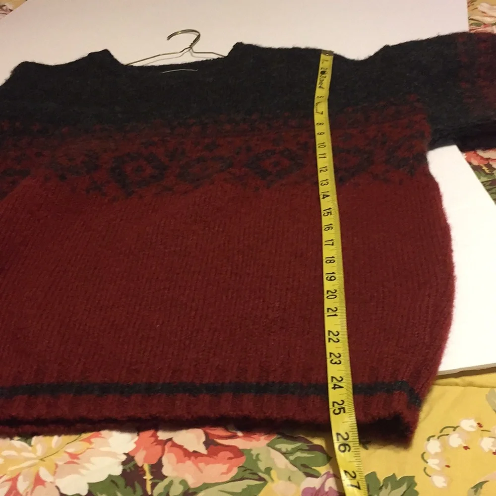 Vintage Navy and Burgundy Wool Blend Sweater Size Medium